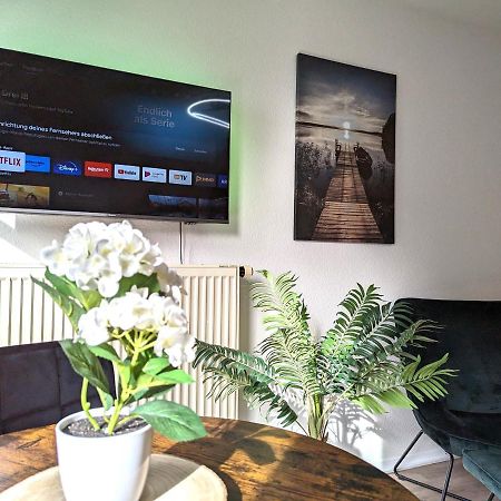 K-Town Green Studio Apartment Kaiserslautern Exteriör bild