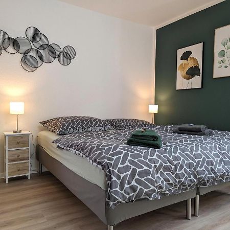 K-Town Green Studio Apartment Kaiserslautern Exteriör bild