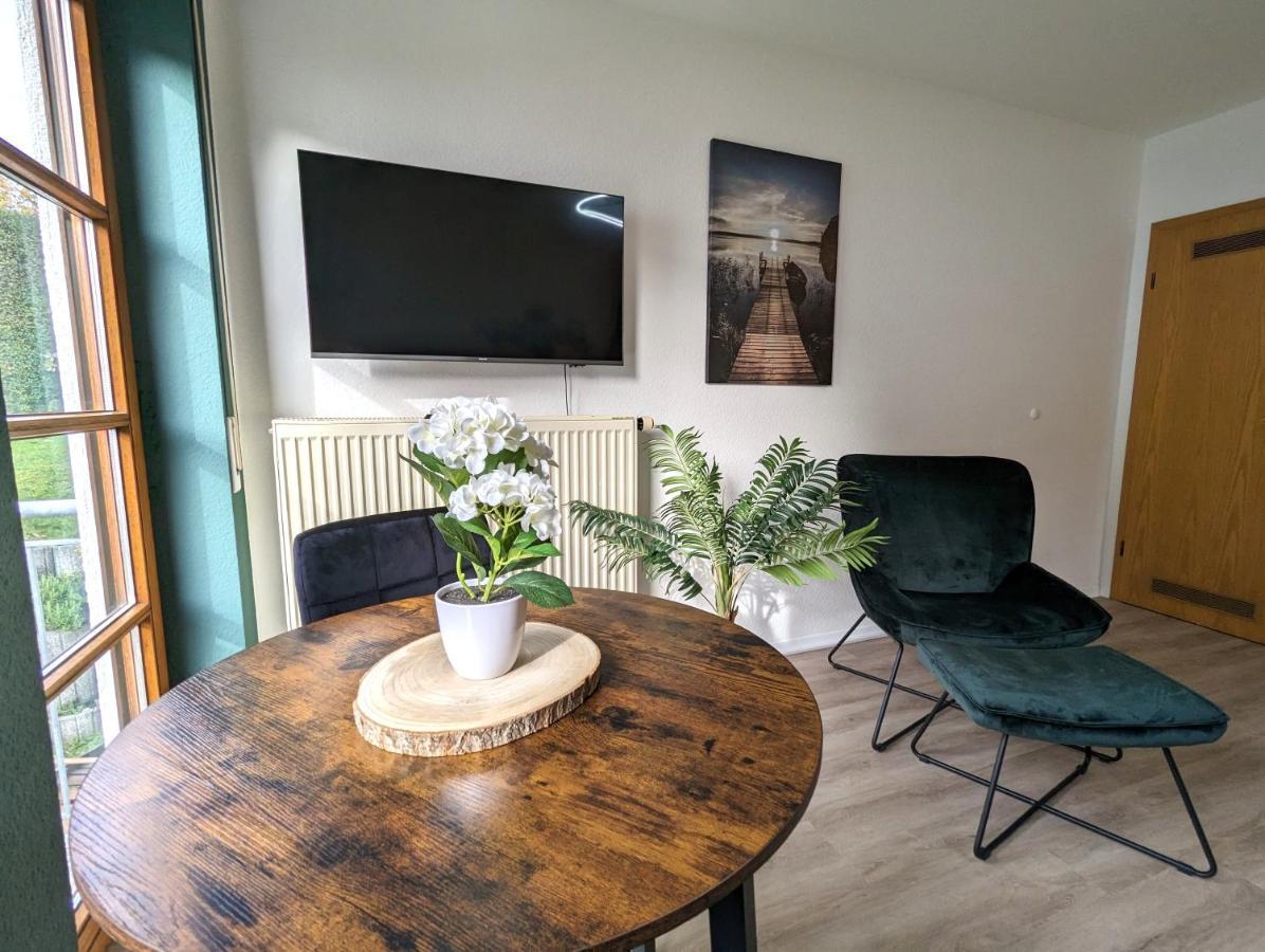 K-Town Green Studio Apartment Kaiserslautern Exteriör bild